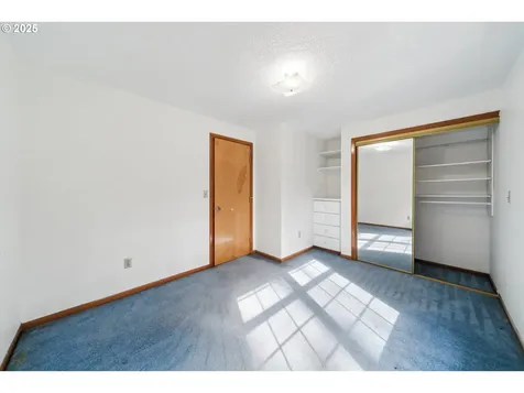 3090 SW Grace Lane Portland OR 97225