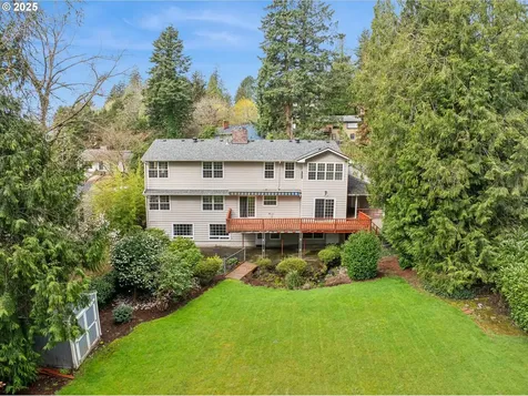 3090 SW Grace Lane Portland OR 97225