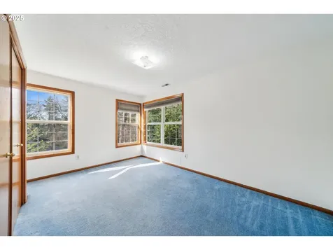 3090 SW Grace Lane Portland OR 97225