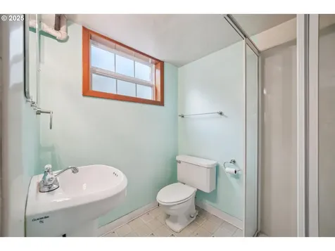 3090 SW Grace Lane Portland OR 97225