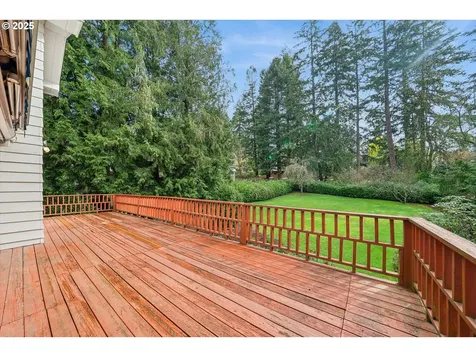 3090 SW Grace Lane Portland OR 97225