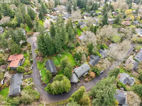 3090 SW Grace Lane Portland OR 97225