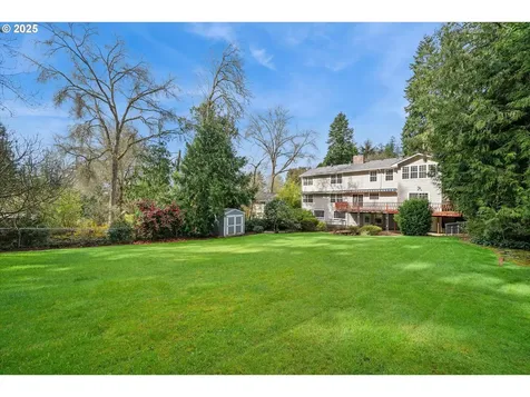 3090 SW Grace Lane Portland OR 97225