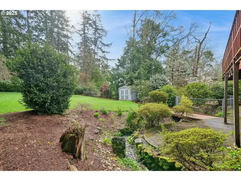 3090 SW Grace Lane Portland OR 97225