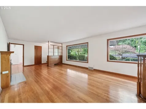 3090 SW Grace Lane Portland OR 97225