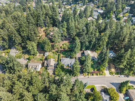 2630 Bowmont Drive Eugene OR 97405
