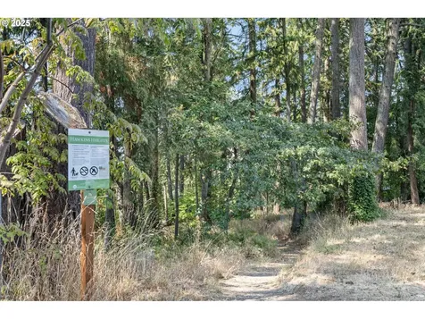 2630 Bowmont Drive Eugene OR 97405