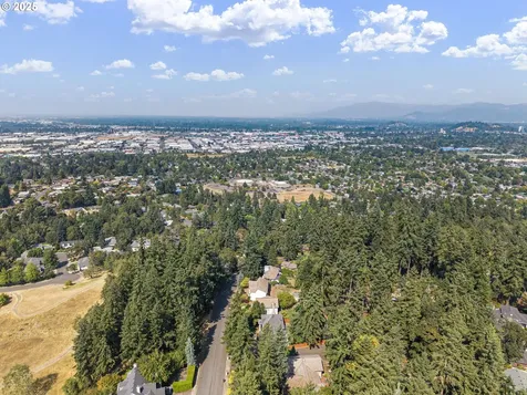 2630 Bowmont Drive Eugene OR 97405
