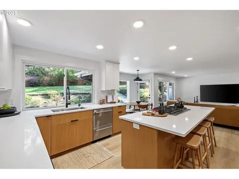 2630 Bowmont Drive Eugene OR 97405