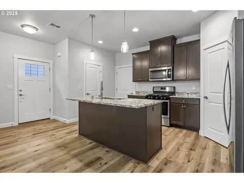 1728 NE 146th Street Vancouver WA 98686