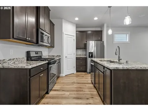 1728 NE 146th Street Vancouver WA 98686
