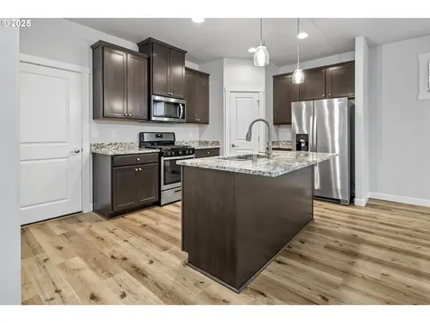 1728 NE 146th Street Vancouver WA 98686
