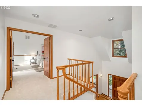 4915 SW Dosch Park Lane Portland OR 97239