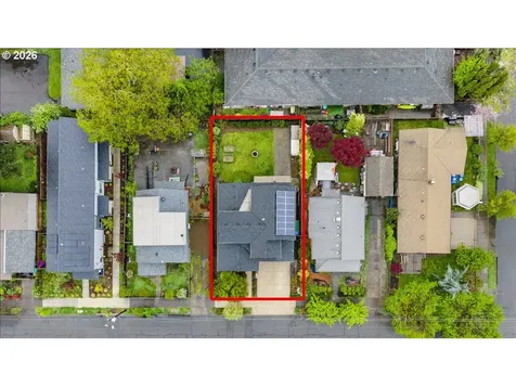 9327 N Ivanhoe Street Portland OR 97203