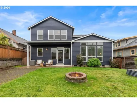 9327 N Ivanhoe Street Portland OR 97203