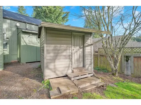 36640 Yocum Loop Sandy OR 97055
