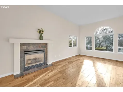 36640 Yocum Loop Sandy OR 97055
