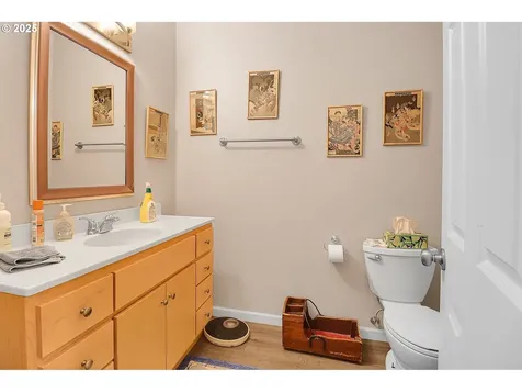 243 Stags Leap Court Eugene OR 97404