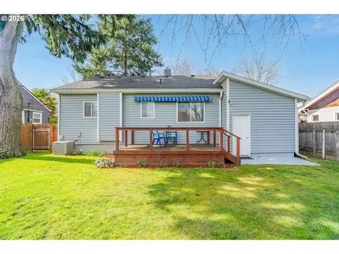 7052 N Fenwick Avenue Portland OR 97217