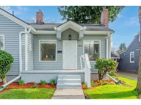 7052 N Fenwick Avenue Portland OR 97217
