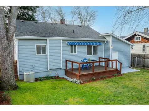7052 N Fenwick Avenue Portland OR 97217