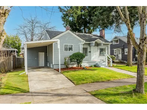 7052 N Fenwick Avenue Portland OR 97217