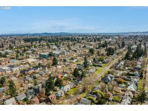 7052 N Fenwick Avenue Portland OR 97217