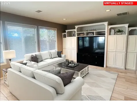 325 N Peacock Court Newberg OR 97132