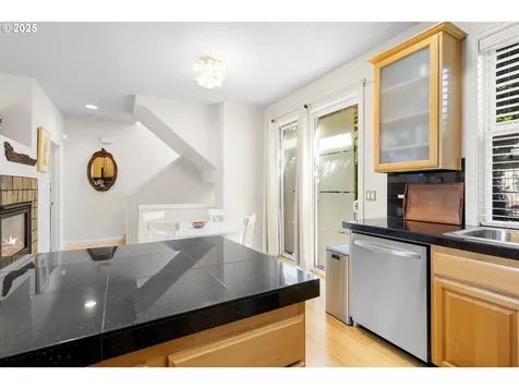 2346 NW Brewer Lane Portland OR 97229