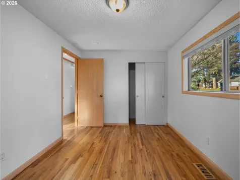12840 SE Mill Street Portland OR 97233