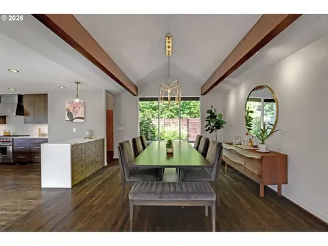 3619 SW 50th Avenue Portland OR 97221