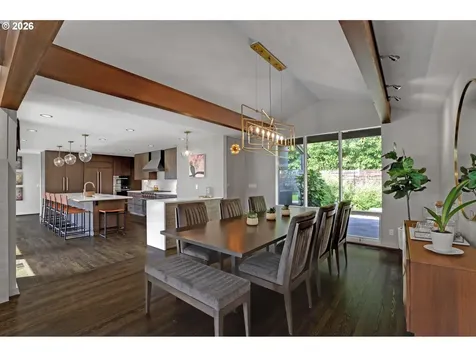 3619 SW 50th Avenue Portland OR 97221