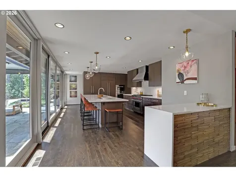 3619 SW 50th Avenue Portland OR 97221