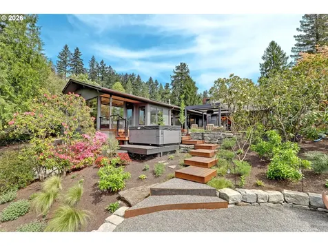 3619 SW 50th Avenue Portland OR 97221