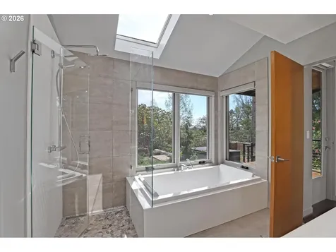 3619 SW 50th Avenue Portland OR 97221