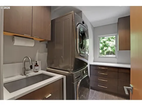 3619 SW 50th Avenue Portland OR 97221