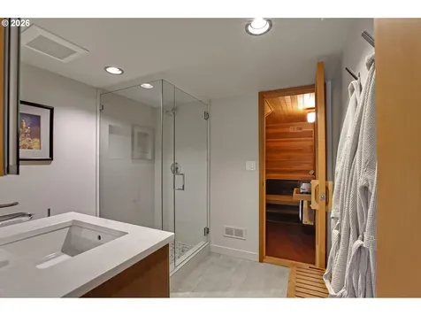 3619 SW 50th Avenue Portland OR 97221