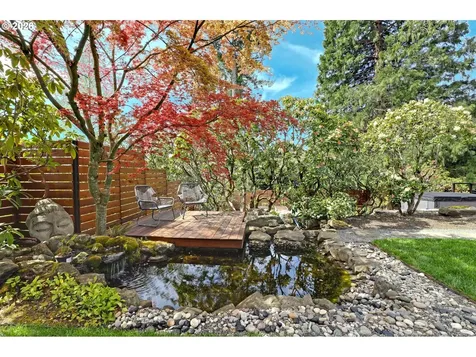 3619 SW 50th Avenue Portland OR 97221