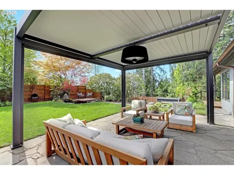 3619 SW 50th Avenue Portland OR 97221