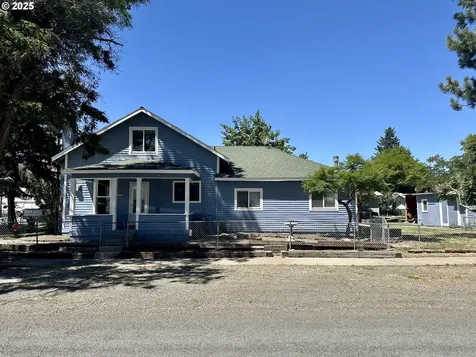 2302 N Depot Street La Grande OR 97850