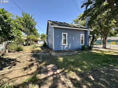 2302 N Depot Street La Grande OR 97850