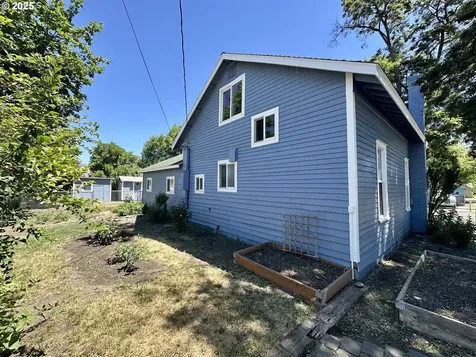 2302 N Depot Street La Grande OR 97850