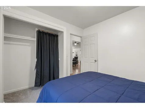 618 NE Faloma Road Portland OR 97211