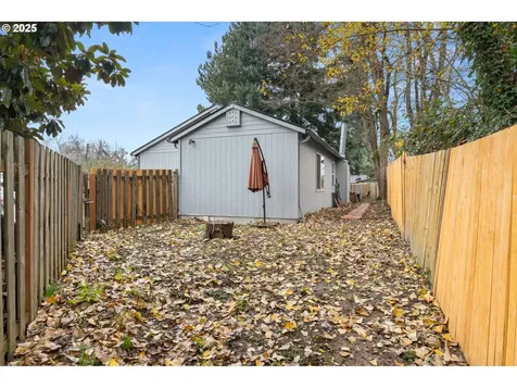 618 NE Faloma Road Portland OR 97211