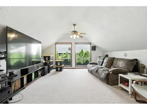 3018 NE 94th Way Vancouver WA 98665