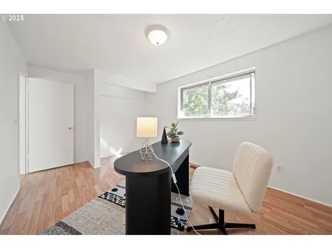 1466 SW 5th Place Gresham OR 97080