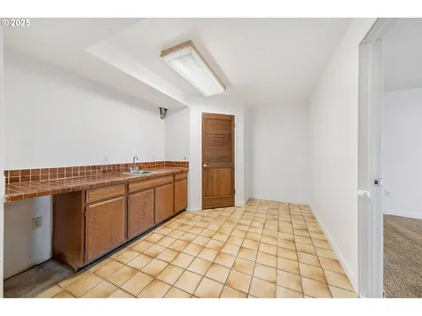 1466 SW 5th Place Gresham OR 97080