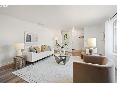 1466 SW 5th Place Gresham OR 97080