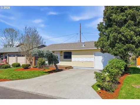 1383 Thompson Road Woodburn OR 97071