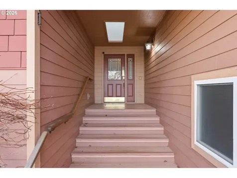 1836 42nd Court Washougal WA 98671